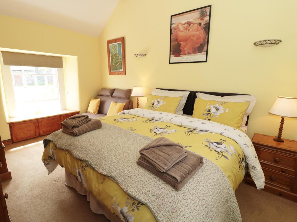 Buttercup Cottage Каслтон Экстерьер фото
